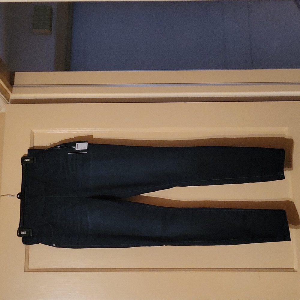 Simply Vera Black Jeggings